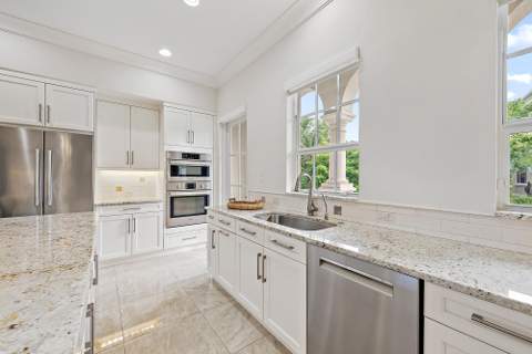 138 Tierra Lane #6, Jupiter FL - photo 13 of 42
