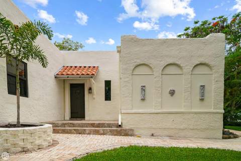 828 35th Street, West Palm Beach FL - photo 19 of 33