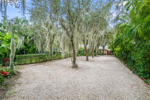 303 Lang Road, Cloud Lake FL - photo 12 of 38
