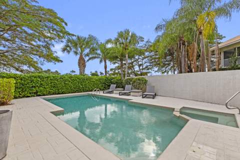 11815 Pebblewood Drive, Wellington FL - photo 23 of 35