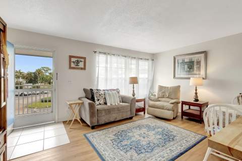 2929 SE Ocean Boulevard #117-7, Stuart FL - photo 8 of 33
