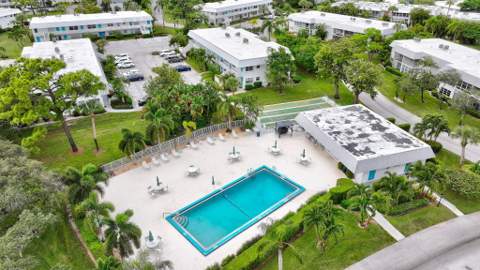 2929 SE Ocean Boulevard #117-7, Stuart FL - photo 24 of 33