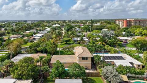 1300 NE 26th Avenue, Pompano Beach FL - photo 8 of 68