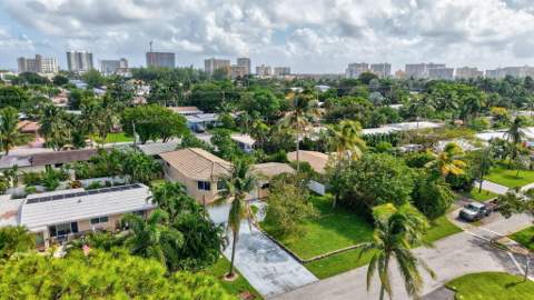 1300 NE 26th Avenue, Pompano Beach FL - photo 19 of 68