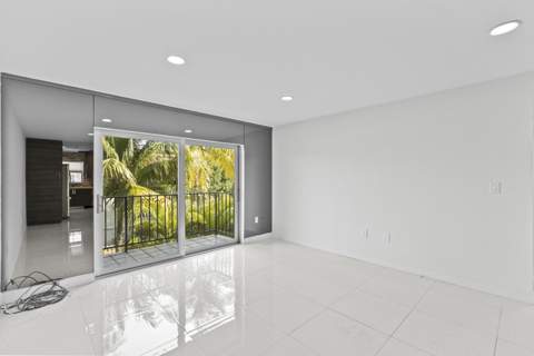 809 W Oakland Park Boulevard #K12, Oakland Park FL - photo 7 of 27