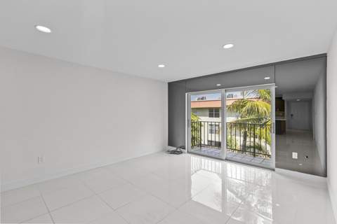 809 W Oakland Park Boulevard #K12, Oakland Park FL - photo 11 of 27