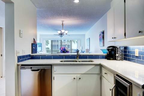 1550 NE Ocean Boulevard #B101, Stuart FL - photo 19 of 37