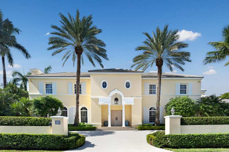 5 bedroom Single Family Residence at 510 N Lake Way, Tangier Est, Palm Beach — photo 1