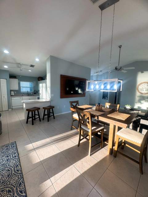 532 SW Indian Key Drive, Port St. Lucie FL - photo 13 of 39