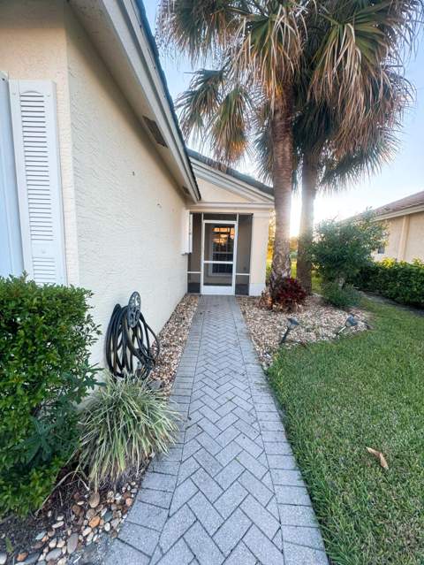 532 SW Indian Key Drive, Port St. Lucie FL - photo 23 of 39