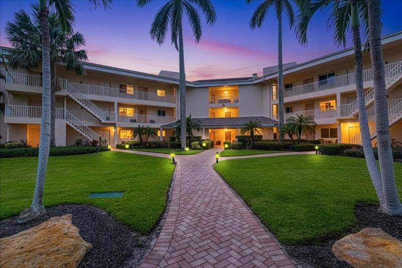 2 bedroom Condominium at 2370 NE Ocean Boulevard #A201, Ocean View Condo, Stuart — photo 3