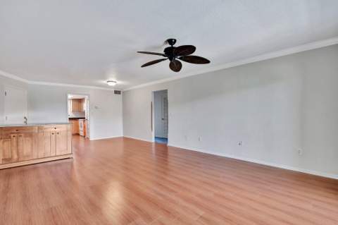 121 Wettaw Lane #211, North Palm Beach FL - photo 9 of 55