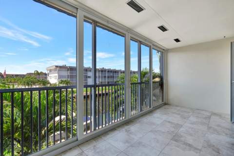 121 Wettaw Lane #211, North Palm Beach FL - photo 23 of 55