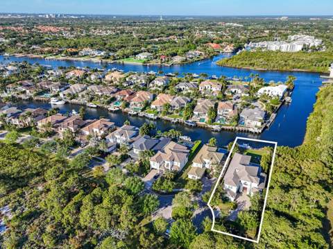 13965 Willow Cay Drive, Juno Beach FL - photo 7 of 98