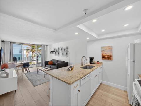 9800 S Ocean Drive #302, Jensen Beach FL - photo 6 of 22