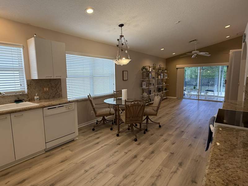 3 bedroom Single Family Residence at 5730 Royal Club Drive, Royal Lakes, Boynton Beach — photo 5