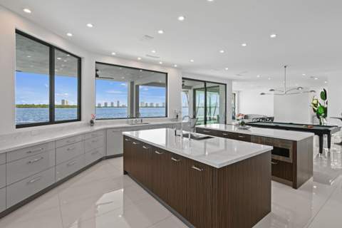 101 Bowsprit Drive, North Palm Beach FL - photo 7 of 63