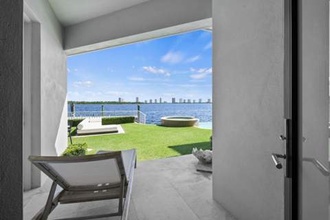 101 Bowsprit Drive, North Palm Beach FL - photo 12 of 63