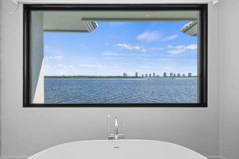 101 Bowsprit Drive, North Palm Beach FL - photo 24 of 63