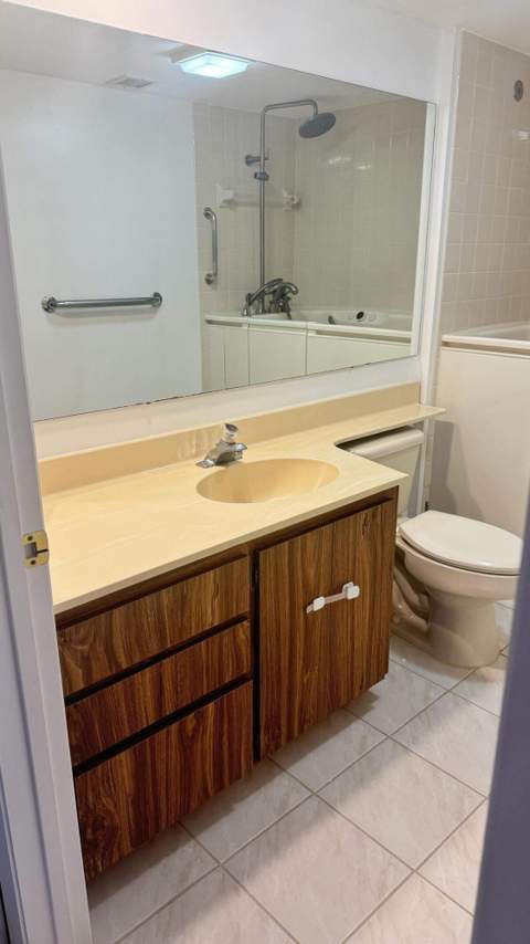 6049 Balboa Circle #202, Boca Raton FL - photo 19 of 24