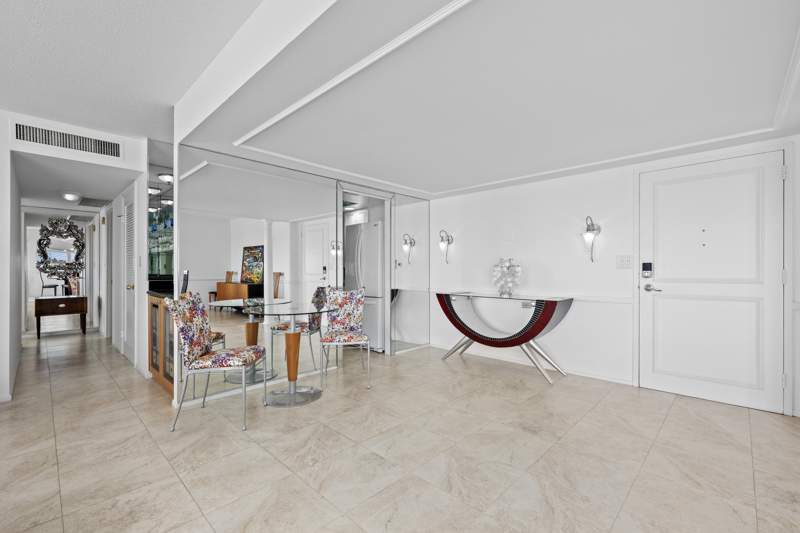 2 bedroom Condominium at 2600 N Flagler Drive #1007, Portofino North, West Palm Beach — photo 5