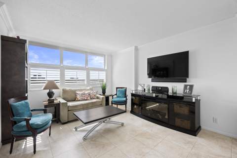 2600 N Flagler Drive #1007, West Palm Beach FL - photo 10 of 26