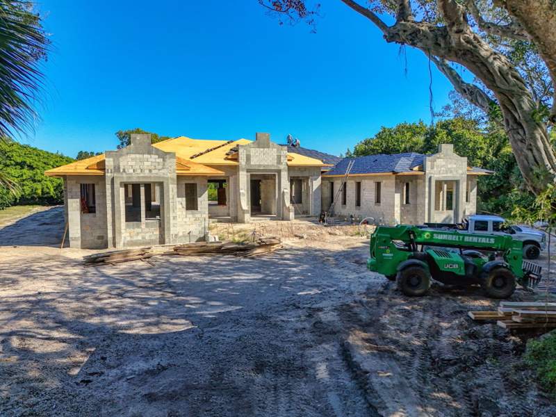 6 bedroom Single Family Residence at 12404 Indian Road, Seminole Landing, North Palm Beach — photo 4