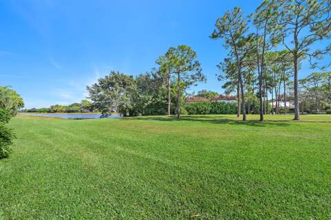 6121 Wildcat Run, West Palm Beach FL - photo 17 of 66
