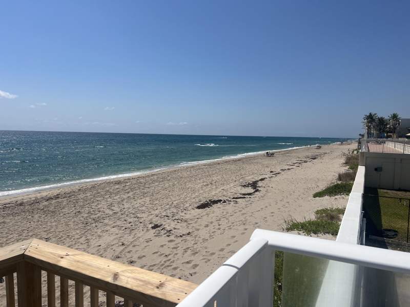 1 bedroom Condominium at 3450 S Ocean Boulevard #1040, Patrician Of Palm Beach Condo, Palm Beach — photo 3