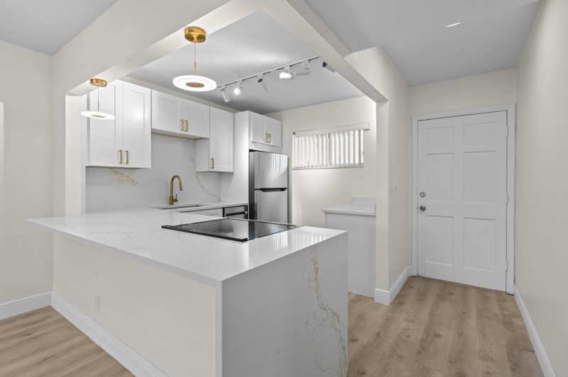 2 bedroom Condominium at 2647 Garden Drive #101, Lake Clarke Gardens Condo 4, Lake Worth — photo 1