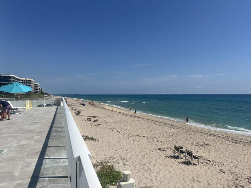 1 bedroom Condominium at 3450 S Ocean Boulevard #1040, Patrician Of Palm Beach Condo, Palm Beach — photo 4