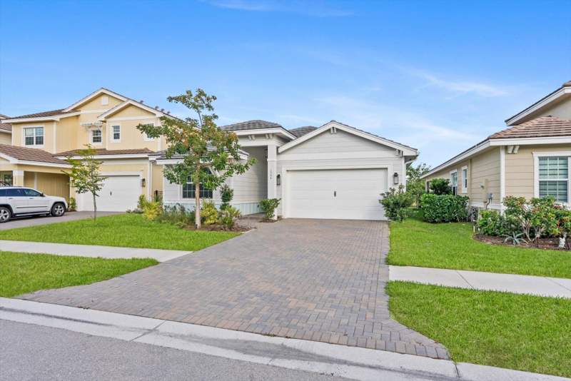 4 bedroom Single Family Residence at 1346 Harvester Crossing, Arden Pud Pod G South, Loxahatchee — photo 2