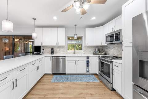 6194 Brandon Street, Palm Beach Gardens FL - photo 8 of 37