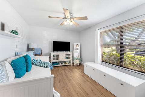 6194 Brandon Street, Palm Beach Gardens FL - photo 15 of 37