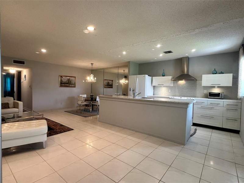 1 bedroom Condominium at 14492 Canalview Drive #B, High Point Of Delray West Condo Sec 1&2, Delray Beach — photo 2