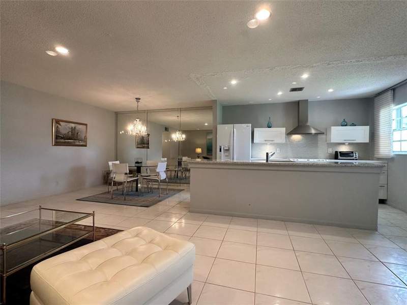 1 bedroom Condominium at 14492 Canalview Drive #B, High Point Of Delray West Condo Sec 1&2, Delray Beach — photo 4