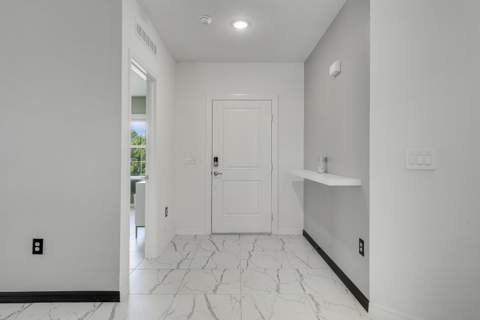 684 SW Jada Road, Port St. Lucie FL - photo 15 of 48