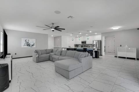 684 SW Jada Road, Port St. Lucie FL - photo 21 of 48