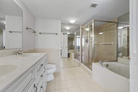 4200 N Ocean Drive #1-1705, Singer Island FL - photo 10 of 39