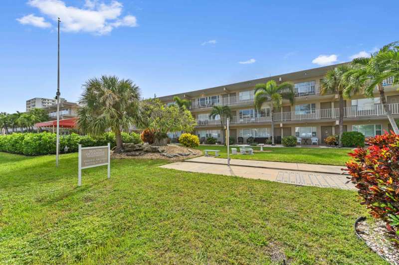 2 bedroom Stock Cooperative at 3200 NE 7th Court #205b, Oceanside South, Pompano Beach — photo 1