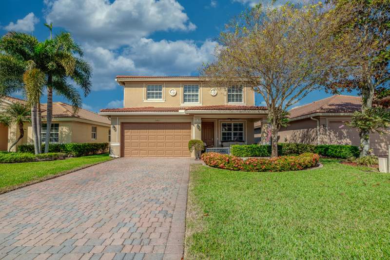 4 bedroom Single Family Residence at 3285 SW Porpoise Circle, River Marina, Stuart — photo 5