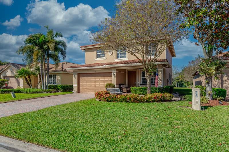 4 bedroom Single Family Residence at 3285 SW Porpoise Circle, River Marina, Stuart — photo 3