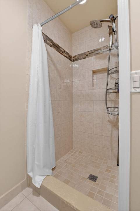 74 Burgundy B, Delray Beach FL - photo 20 of 64