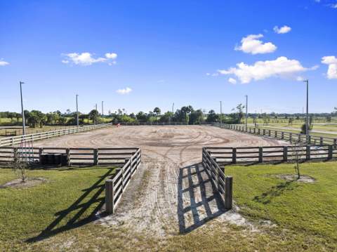 4044 Johnston Road, Fort Pierce FL - photo 7 of 124