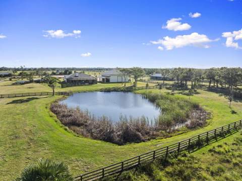4044 Johnston Road, Fort Pierce FL - photo 19 of 124