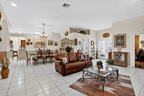 3747 Spring Crest Court, Lake Worth FL - photo 6 of 38