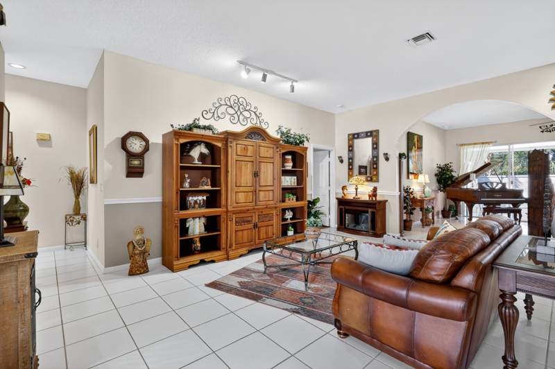 3 bedroom Single Family Residence at 3747 Spring Crest Court, Cypress Woods 2 Summer chase, Lake Worth — photo 4