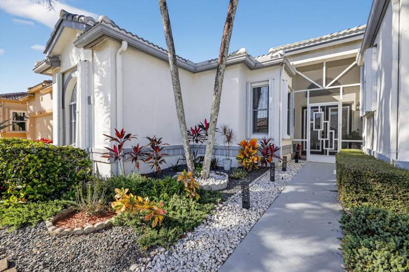 3 bedroom Single Family Residence at 3747 Spring Crest Court, Cypress Woods 2 Summer chase, Lake Worth — photo 2