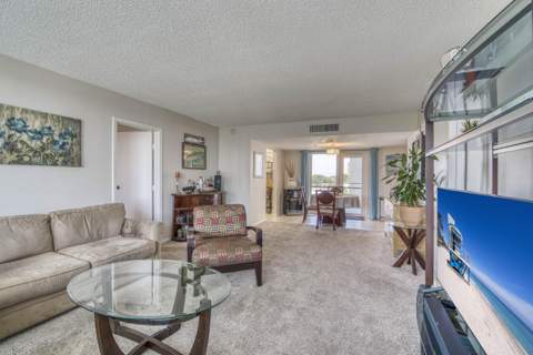 336 Golfview Road #518, North Palm Beach FL - photo 7 of 31