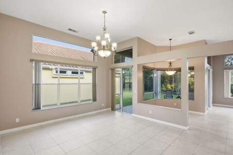 665 SW Lake Charles Circle, FL - photo 15 of 59
